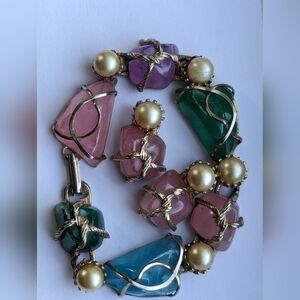 🩷 Vintage Faux Gems Faux Pearls earrings bracelet blue stones Gol…
